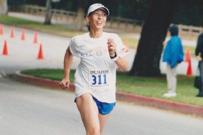Habiba Abdul-Jabbar running in a marathon